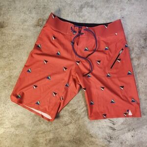 Lululemon Geometric Board Shorts Size 32 Red Triangle Print Swimwear Swim Yoga M